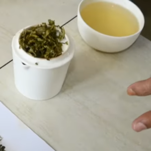 Hawaiian Punch Polar Blast Juice Drink 1 Gallon Bottle